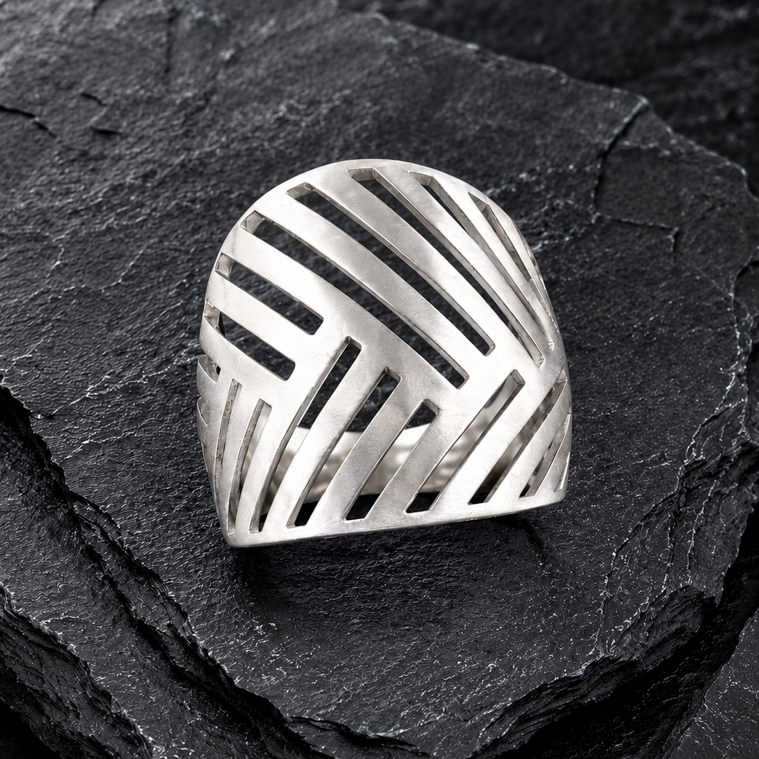 APEX PINKY RING