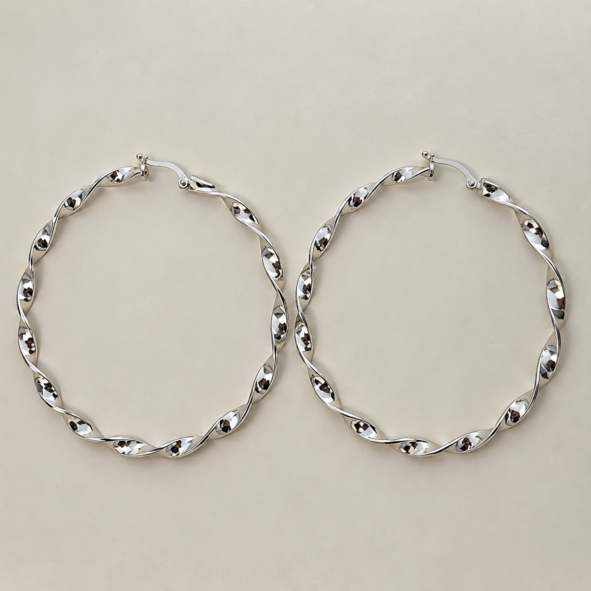 TWISTĒ HOOPS LARGE
