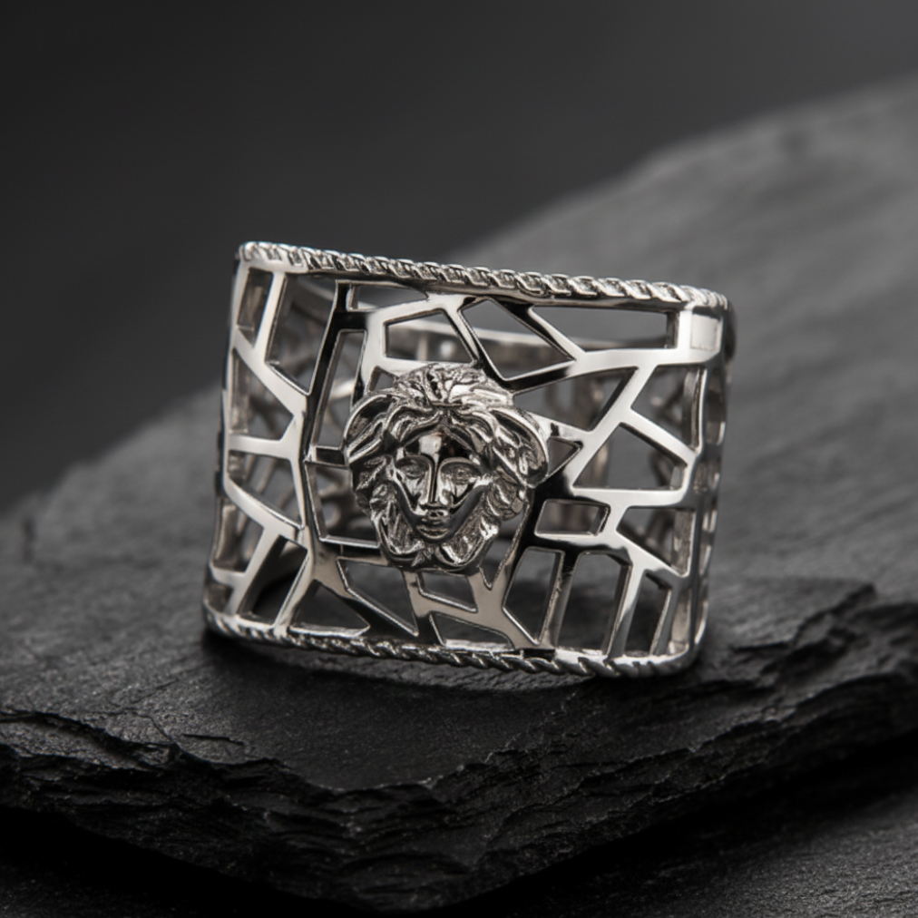 LION RING